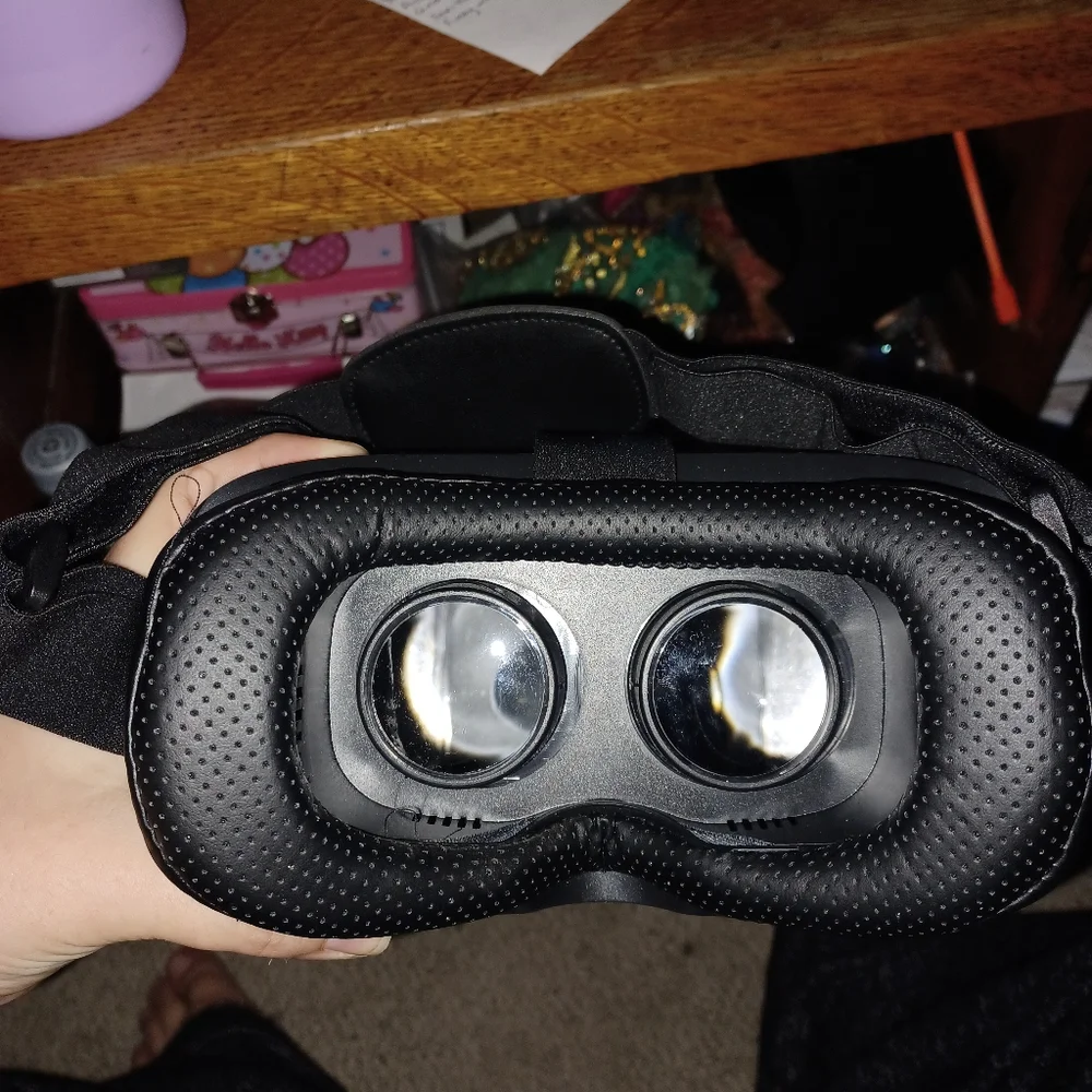 Aukey VR Goggles
